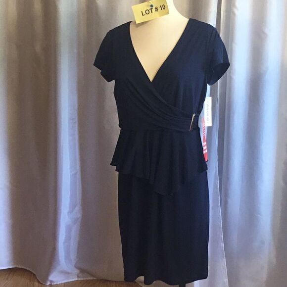 NWT a wrap top dress in navy by SHELBY & PALMER in size 6 - Picture 1 of 12